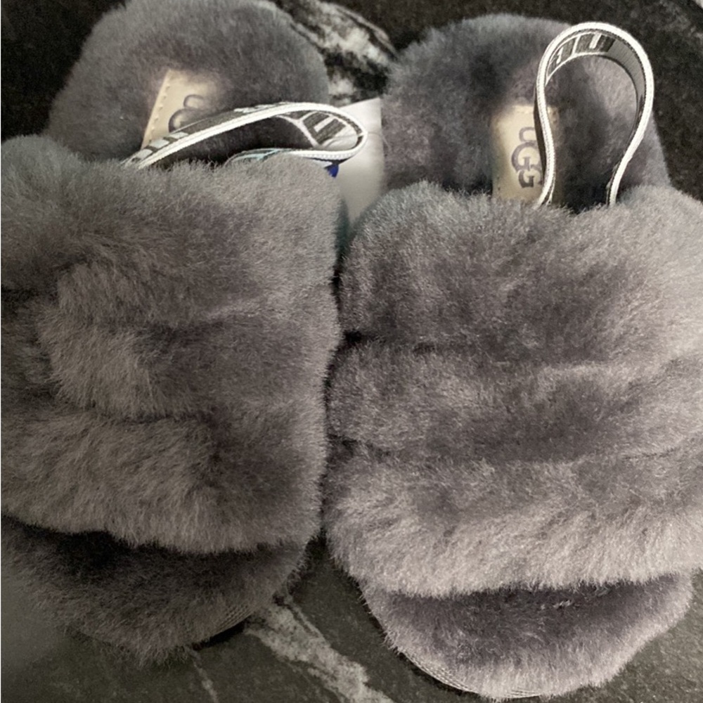 Ugg Slides